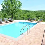 In Tijarica With Private Pool Pocrnja