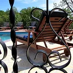 빌라 In Tijarica With Private Pool *
