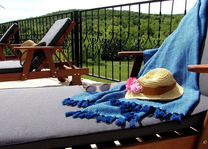 In Tijarica With Private Pool Villa Pocrnja