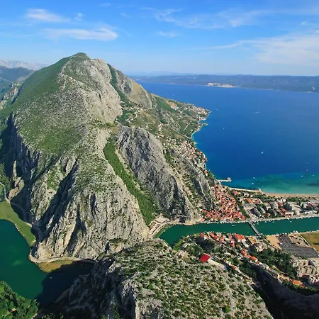 Luxurious In Tijarica With A Private Pool *
