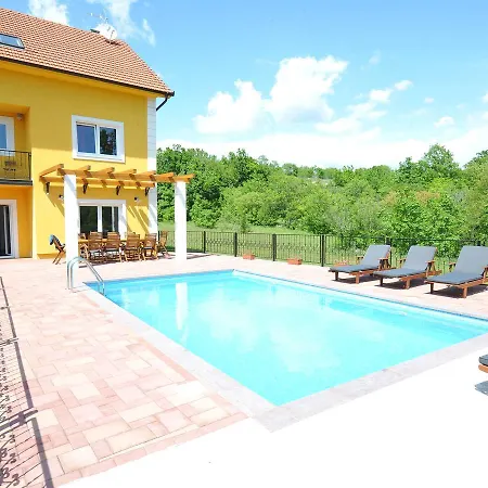 In Tijarica With Private Pool *